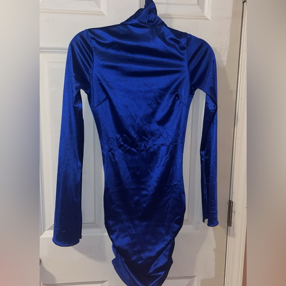 Satin mock neck dress - Picture 3 of 3